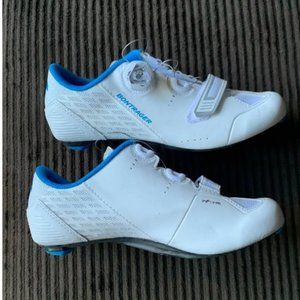 Women’s Bontrager cycling shoes with BOA system. Only used a couple of times so